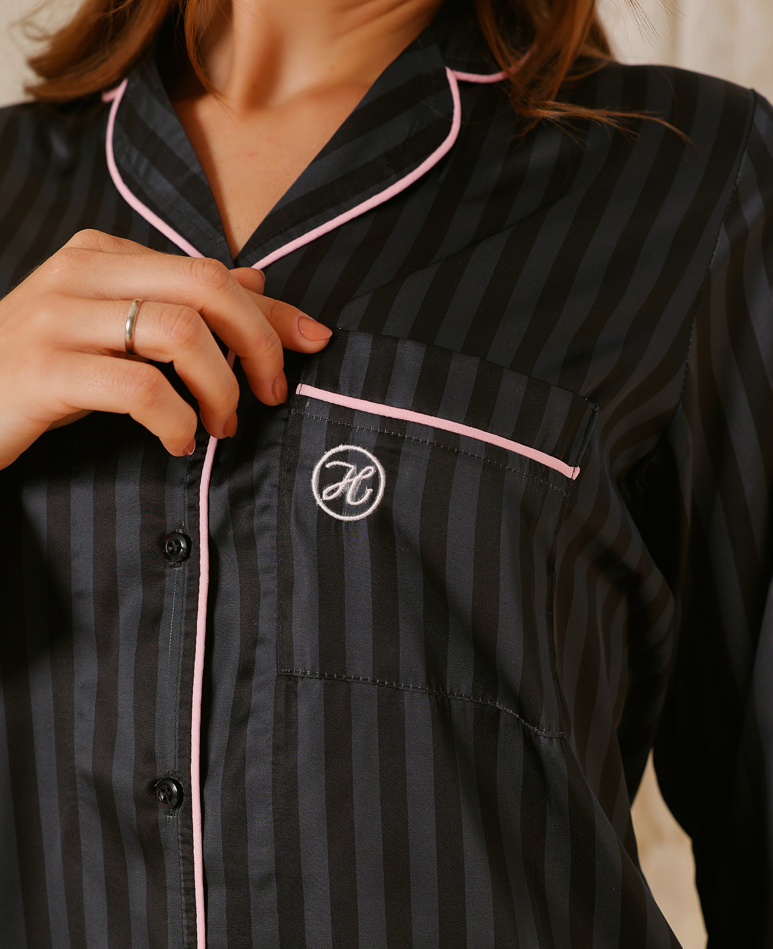 Classic Strips Black