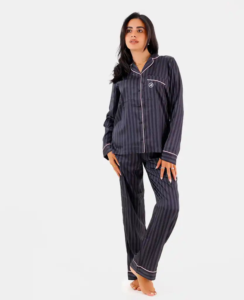 شرائح كلاسيكية سوداء